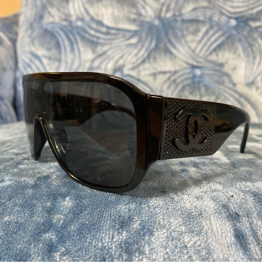 CHANEL CH5466 Shield Sunglasses